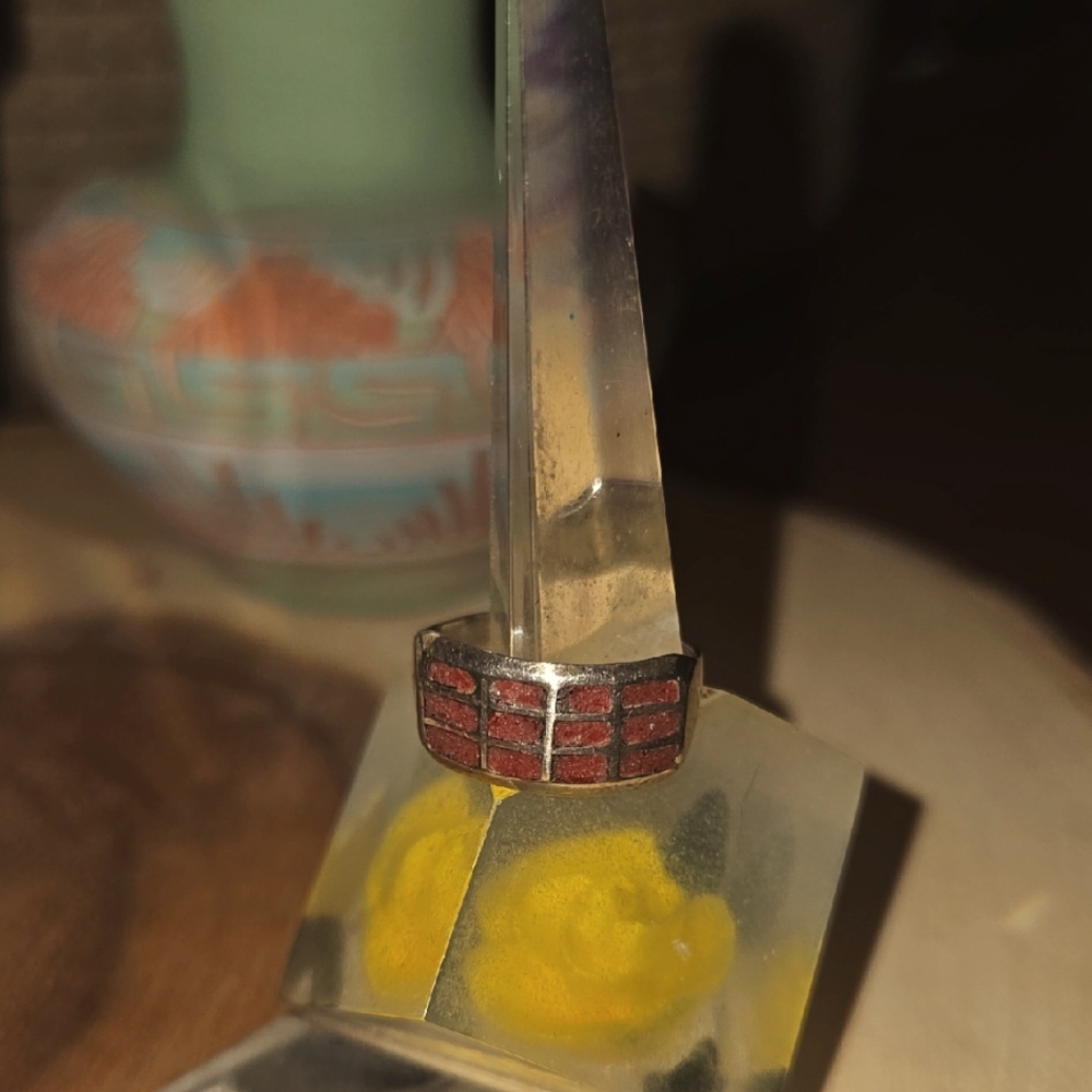 Vintage Sterling Silver Ring with Red Stone or Shell Inlay